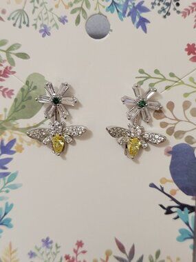 Silver Yellow Busy Bee on a Rhinestone Flower